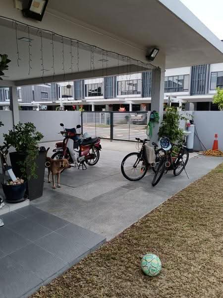 Terraced House for Sale in Kajang East (Semenyih) - Chris Choo - Exterior - PropertyGuru.com.my