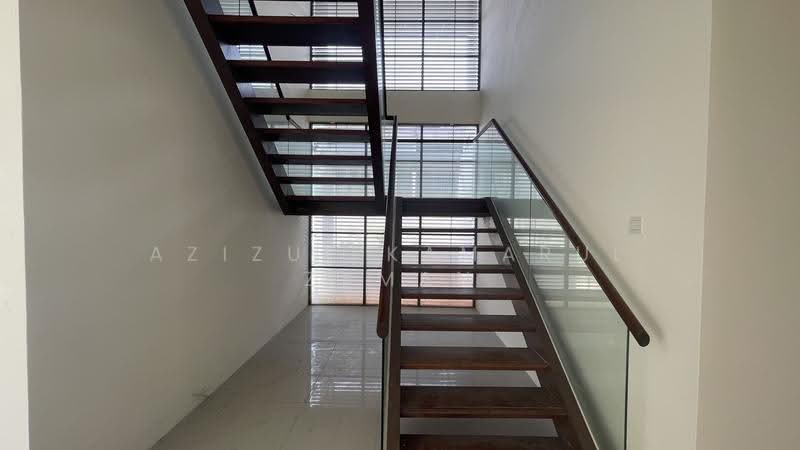 Bungalow House untuk Dijual di Bandar Seri Putra (Bangi) - Azizul Kamarul Zaman - Interior - PropertyGuru.com.my