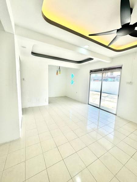 Terraced House for Sale in Taman Nusa Damai (Pasir Gudang) - Chloe Shum - Living Room - PropertyGuru.com.my