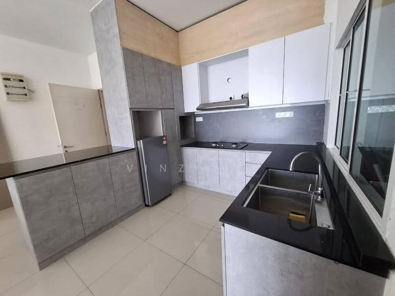 Apartment for Sale at Nusa Heights (Nusa Puncak) - Vinz Ang - Kitchen - PropertyGuru.com.my