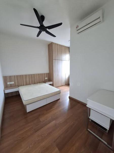 Apartment for Sale at Nusa Heights (Nusa Puncak) - Vinz Ang - Bedroom - PropertyGuru.com.my
