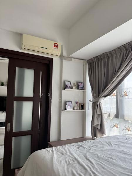 Condominium for Rent at Bay Point @ Country Garden Danga Bay - Josephine Yong - Bedroom - PropertyGuru.com.my