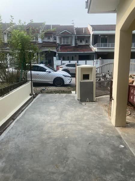 Terraced House for Sale in Usj 13 (Subang Jaya) - Celia Tan - Exterior - PropertyGuru.com.my