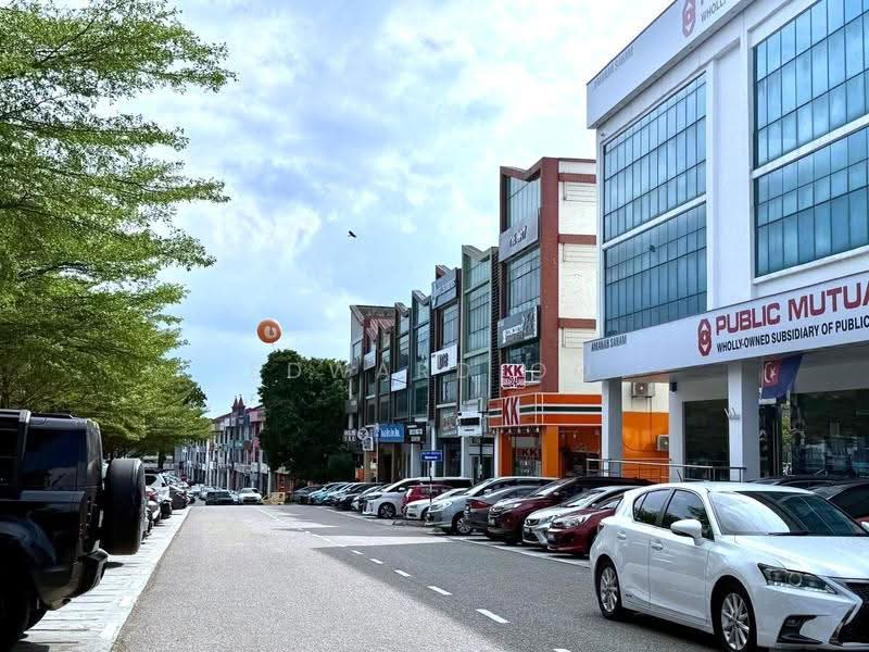 Shop / Office untuk Dijual di Taman Molek (Johor Bahru) - Edward Oo - Exterior - PropertyGuru.com.my