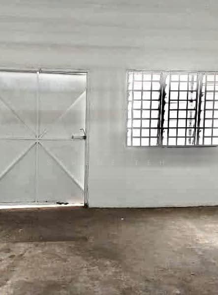 Terrace Factory for Rent in Taman Perindustrian Tampoi (Tampoi) - Serene Teh - Interior - PropertyGuru.com.my