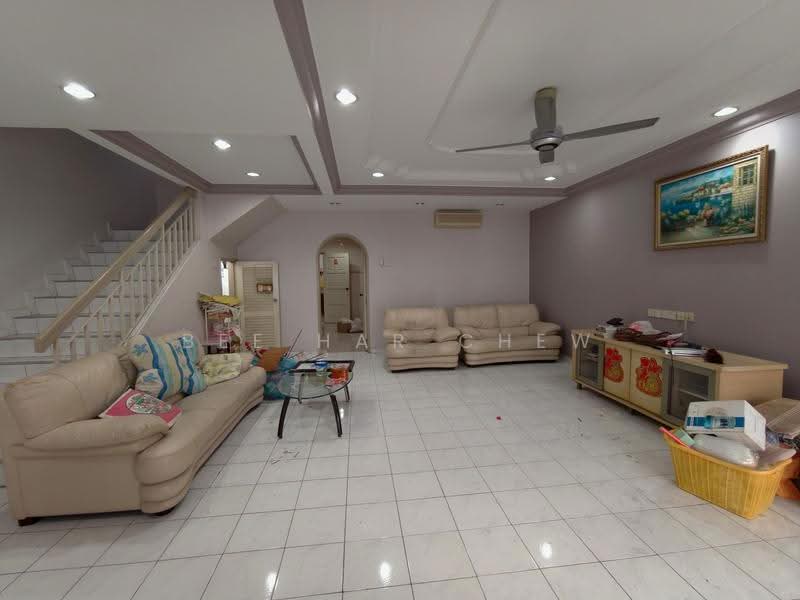Rumah Teres 2-Tingkat untuk Disewa di Bandar Bukit Tinggi 2 (Klang) - Bee Har Chew - Living Room - PropertyGuru.com.my