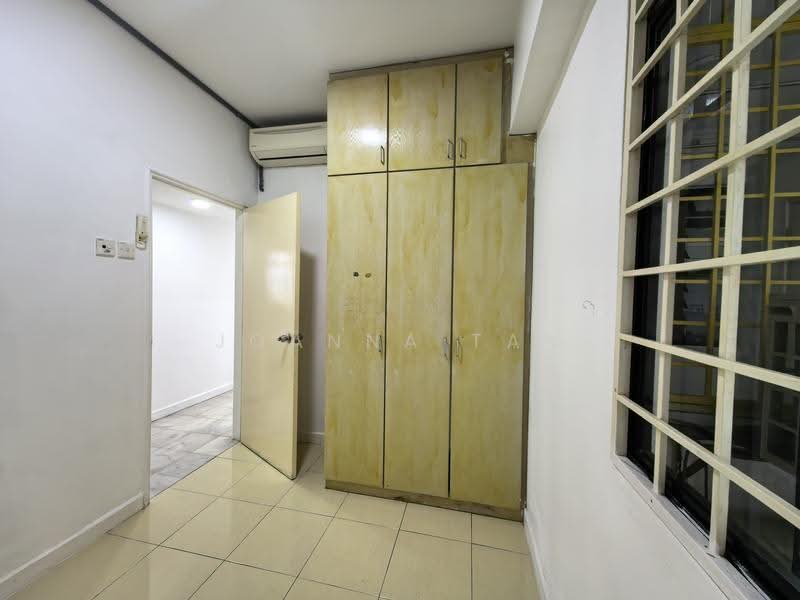 Condominium for Sale at South View @ One Ampang Avenue - Joanna Tan - 3rd bedroom - PropertyGuru.com.my