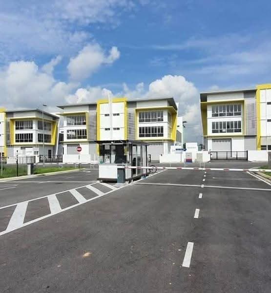 Cluster Factory for Sale in Taman Saleng (Kulai) - Serene Teh - Exterior - PropertyGuru.com.my
