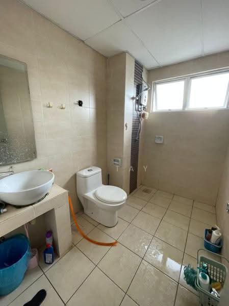 Condominium for Rent at Cova Villa - JC Tay - Bathroom - PropertyGuru.com.my