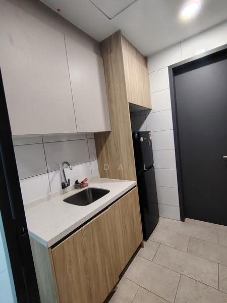 Condominium for Rent at The Valley Residences @ SkySierra - Amanda Lau - Kitchen - PropertyGuru.com.my