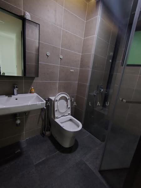 Condominium for Rent at The Valley Residences @ SkySierra - Amanda Lau - Bathroom - PropertyGuru.com.my