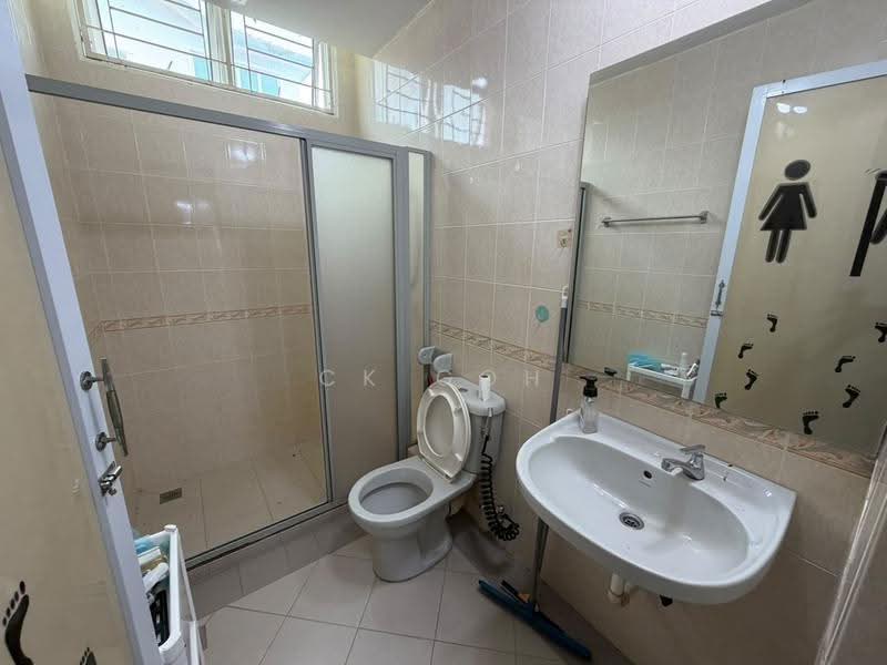 Rumah Banglo untuk Disewa di Minden Heights (Gelugor) - CK Goh - Bathroom - PropertyGuru.com.my