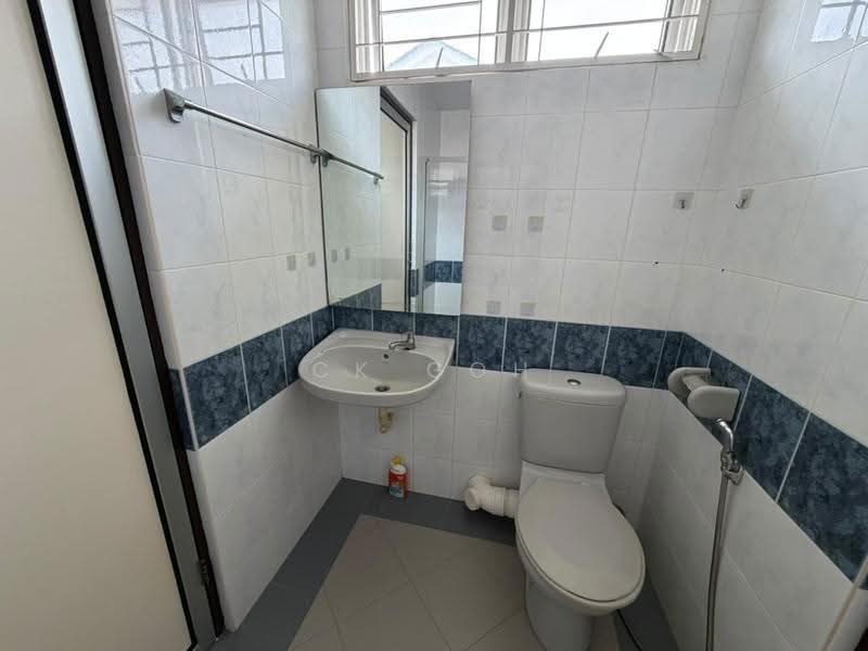 Rumah Banglo untuk Disewa di Minden Heights (Gelugor) - CK Goh - Bathroom - PropertyGuru.com.my