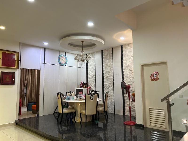 Rumah Berkembar untuk Dijual di Johor Bahru (Johor) - Gabriel Ong - Dining Room - PropertyGuru.com.my
