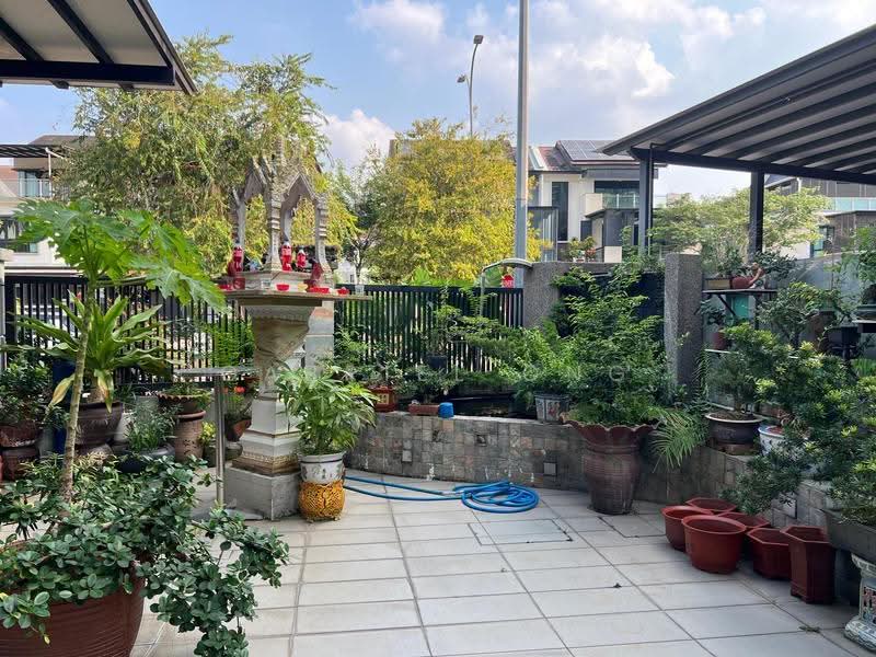 Rumah Berkembar untuk Dijual di Johor Bahru (Johor) - Gabriel Ong - Garden - PropertyGuru.com.my