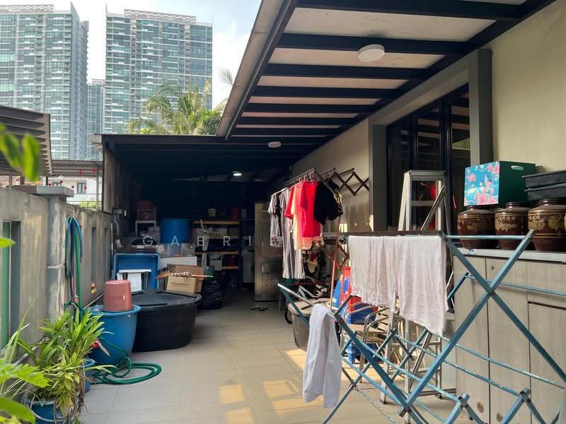 Rumah Berkembar untuk Dijual di Johor Bahru (Johor) - Gabriel Ong - Exterior - PropertyGuru.com.my