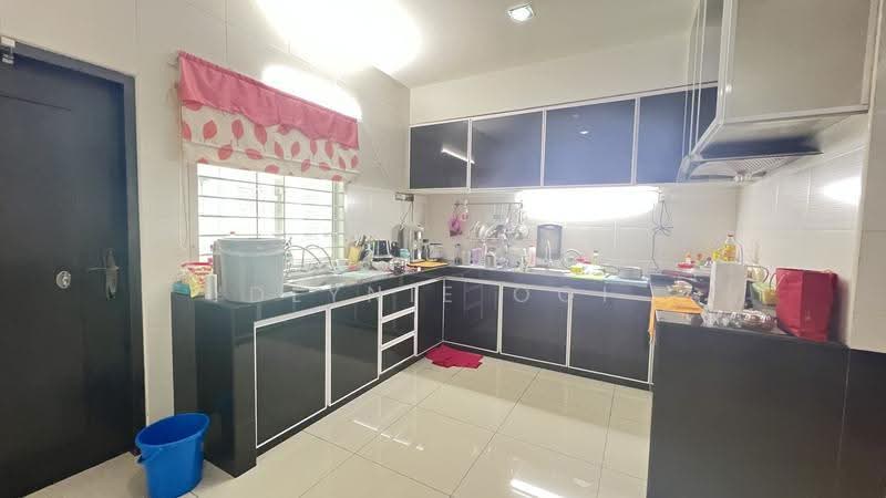 2-storey Terraced House for Sale in Taman Semanja (Kajang) - Dlynie Ooi - Kitchen - PropertyGuru.com.my