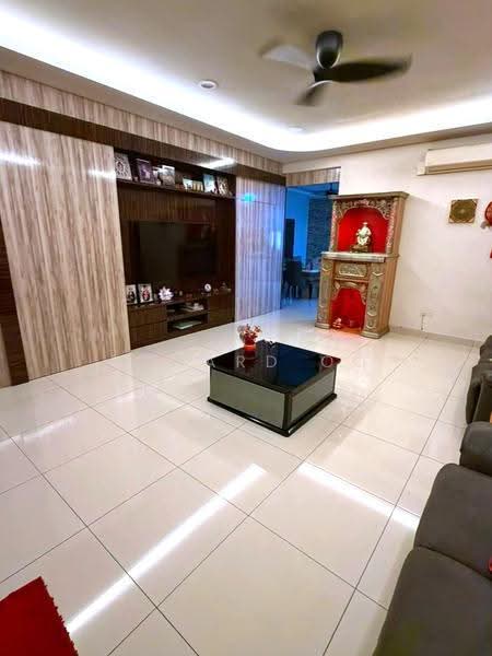 Rumah Teres 2-Tingkat untuk Dijual di Taman Mutiara Rini (Skudai) - Edward Oo - Living Room - PropertyGuru.com.my