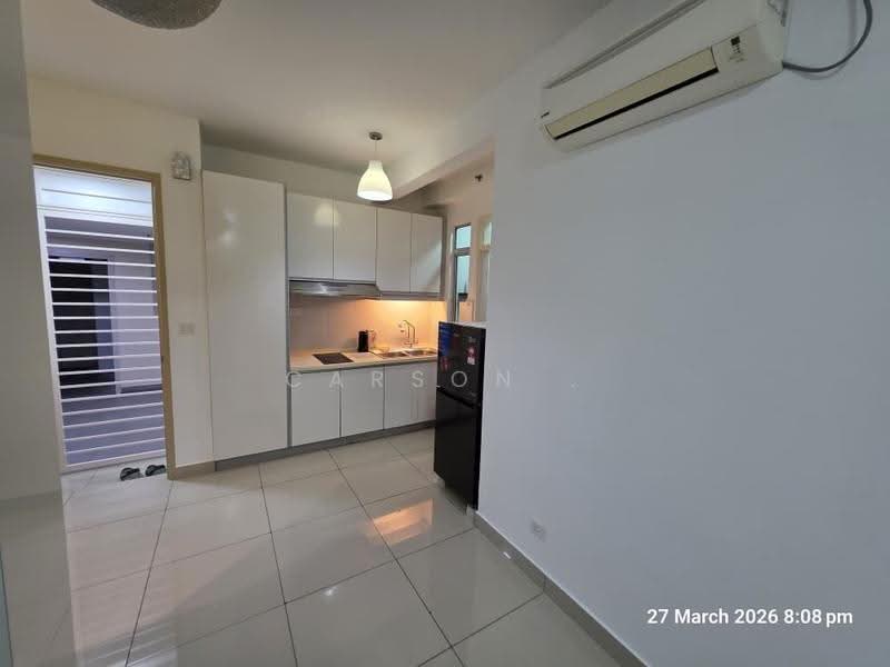 Apartment for Sale at Austin Suites (Permata Austin) - Carson . - Kitchen - PropertyGuru.com.my