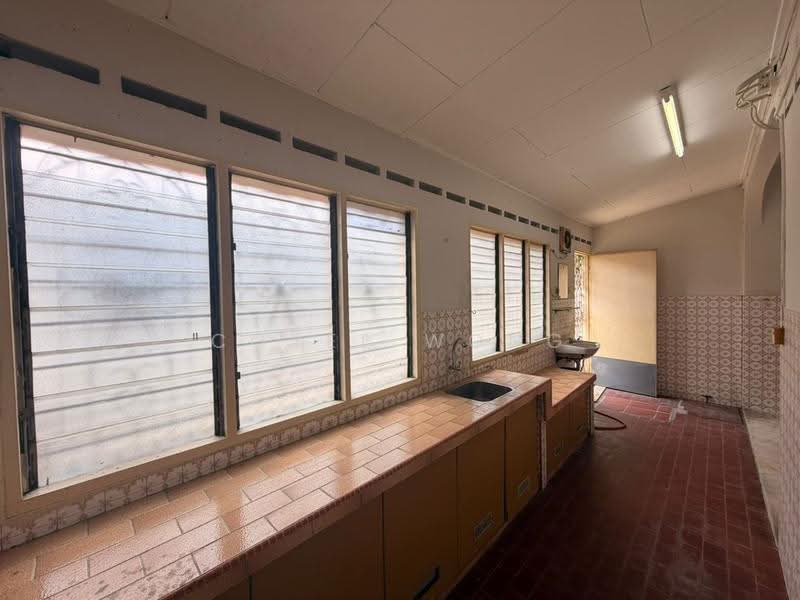 Rumah Teres 1-Tingkat untuk Dijual di Taman Sri Segambut (Segambut) - Coyee Wong - Kitchen - PropertyGuru.com.my