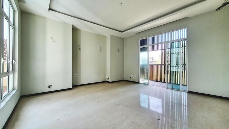Bungalow House for Sale in Bukit Jelutong (Shah Alam) - Sheikh Imran - PropertyGuru.com.my