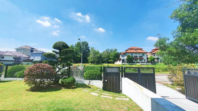 Bungalow House for Sale in Bukit Jelutong (Shah Alam) - Sheikh Imran - PropertyGuru.com.my