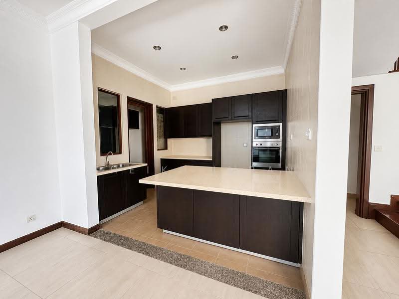 Rumah Teres untuk Dijual di Bukit Jelutong (Shah Alam) - Sheikh Imran - Kitchen - PropertyGuru.com.my