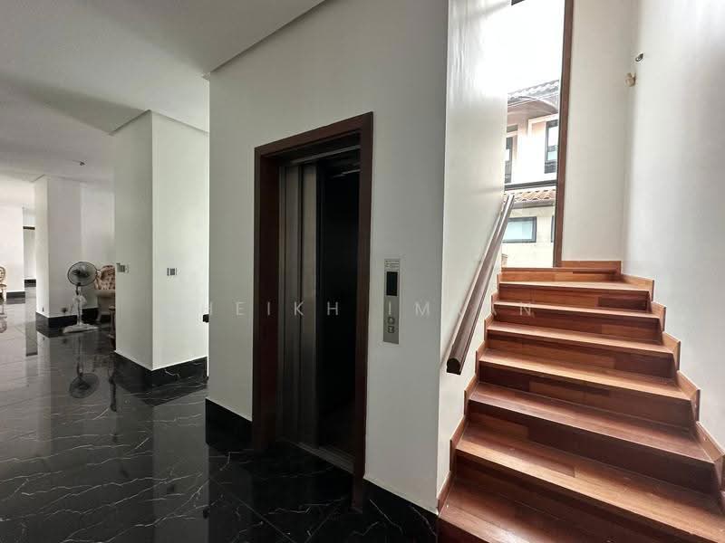 Bungalow House untuk Dijual di Bukit Jelutong (Shah Alam) - Sheikh Imran - Lobby - PropertyGuru.com.my