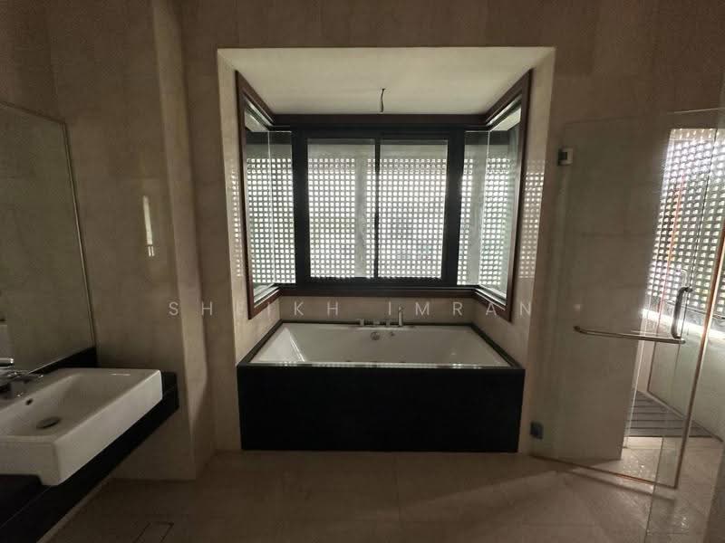 Bungalow House untuk Dijual di Bukit Jelutong (Shah Alam) - Sheikh Imran - Bathroom - PropertyGuru.com.my