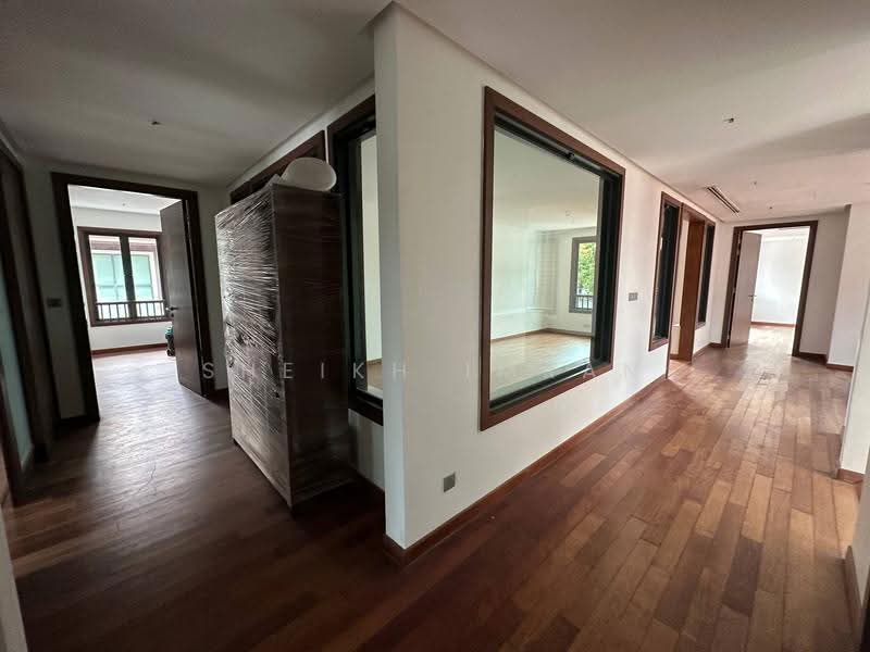 Bungalow House untuk Dijual di Bukit Jelutong (Shah Alam) - Sheikh Imran - Corridor - PropertyGuru.com.my