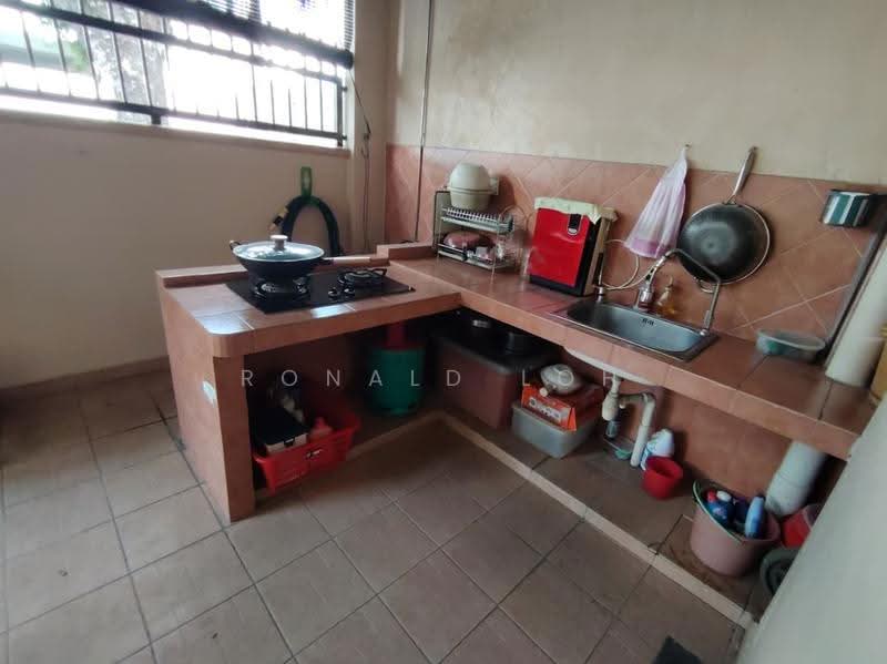 Rumah Teres 3-Tingkat untuk Dijual di Taman Esplanad (Bukit Jalil) - Ronald Loh - Kitchen - PropertyGuru.com.my