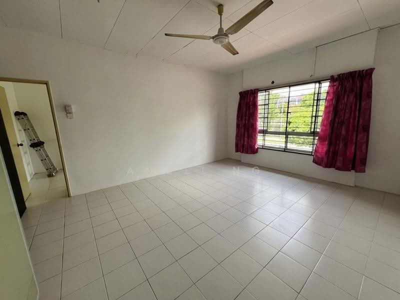 2-storey Terraced House for Sale in Taman Damai Utama (Bandar Kinrara) - Angel Ng - Living Room - PropertyGuru.com.my