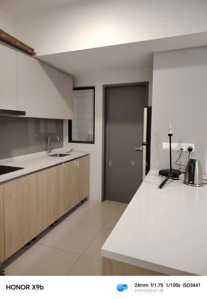 Kediaman Servis untuk Dijual di M Arisa - Tien Ee Yap - Kitchen - PropertyGuru.com.my