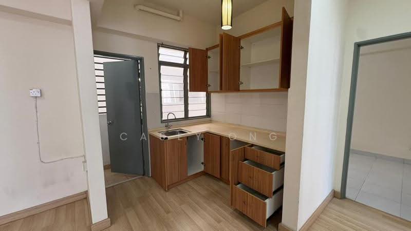 Kediaman Servis untuk Disewa di Main Place Residence - Casey Ong - Kitchen - PropertyGuru.com.my