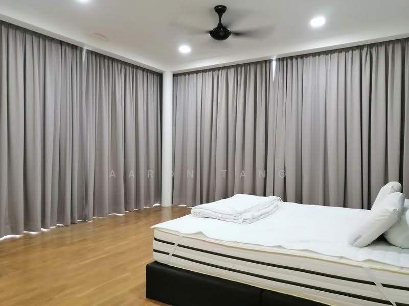 Semi-Detached House for Sale in Petaling Jaya (Selangor) - Aaron Tang - Bedroom - PropertyGuru.com.my