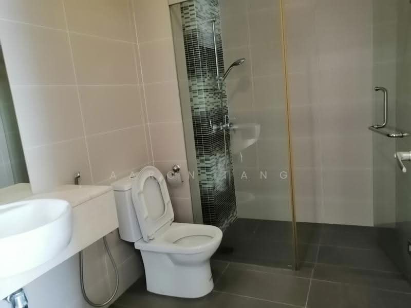 Semi-Detached House for Sale in Petaling Jaya (Selangor) - Aaron Tang - Bathroom - PropertyGuru.com.my