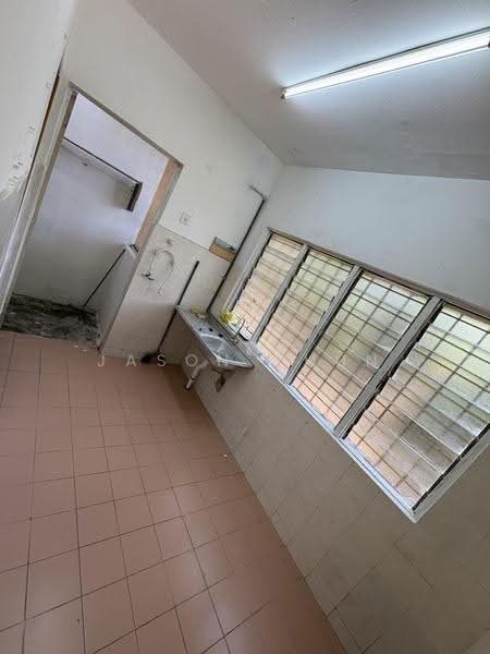 Pangsapuri untuk Disewa di Bandar Mahkota Cheras Apartment - Jason Chun - Kitchen - PropertyGuru.com.my