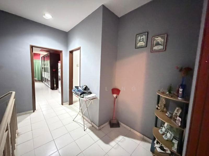 2-storey Terraced House for Sale in Taman Damai Utama (Bandar Kinrara) - Angel Ng - Corridor - PropertyGuru.com.my