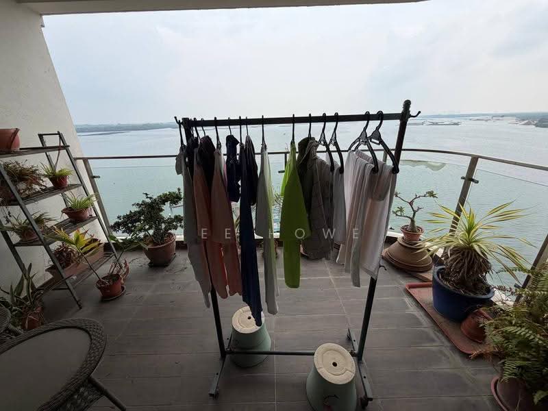 Condominium for Sale at Royal Strand @ Country Garden Danga Bay - Wee Howe - Balcony - PropertyGuru.com.my