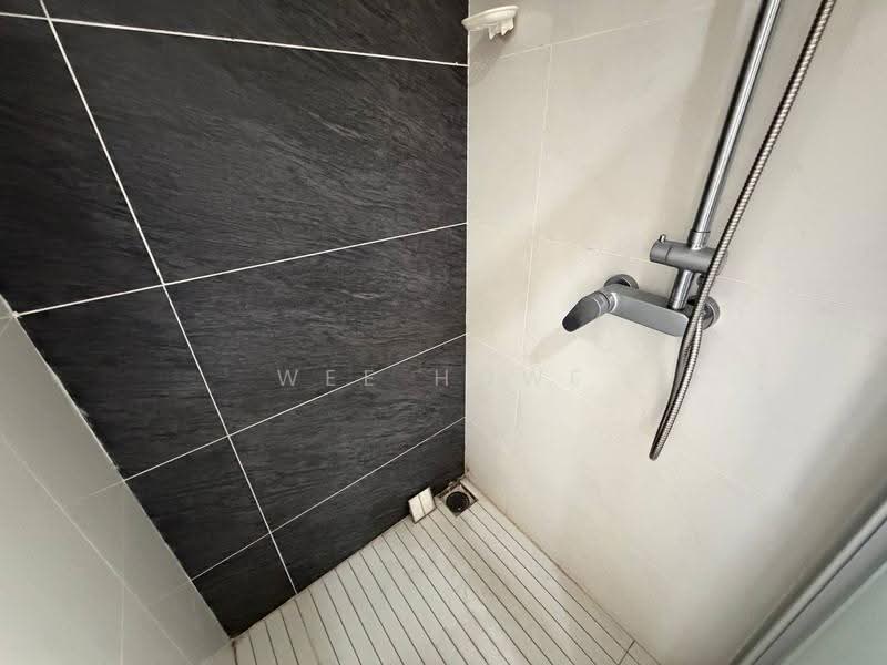 Condominium for Sale at Royal Strand @ Country Garden Danga Bay - Wee Howe - Bathroom - PropertyGuru.com.my