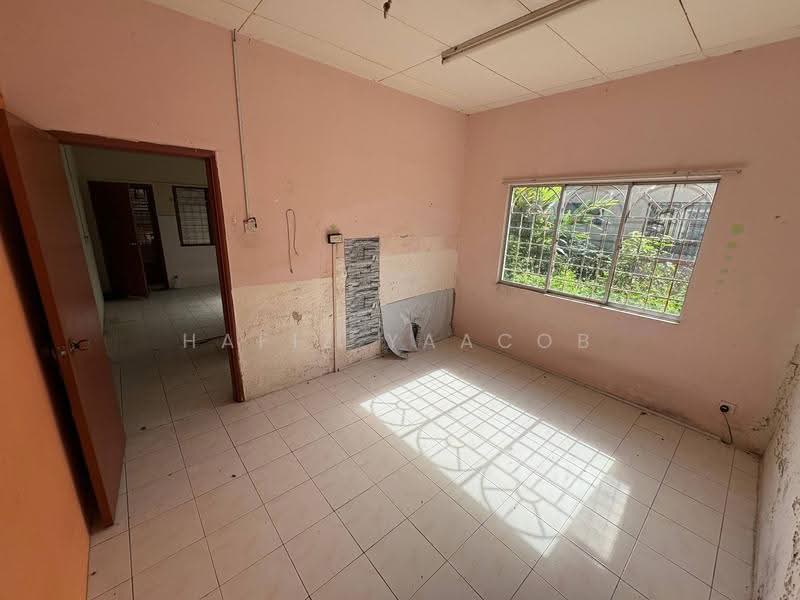 Bungalow House untuk Dijual di Kota Perdana (Seri Kembangan) - Hafiz Yaacob - Interior - PropertyGuru.com.my