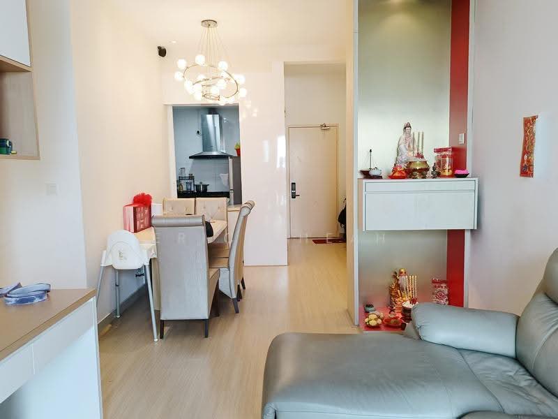 Condominium for Rent at Skyvilla @ D'Island - Eric Cheah - Living Room - PropertyGuru.com.my