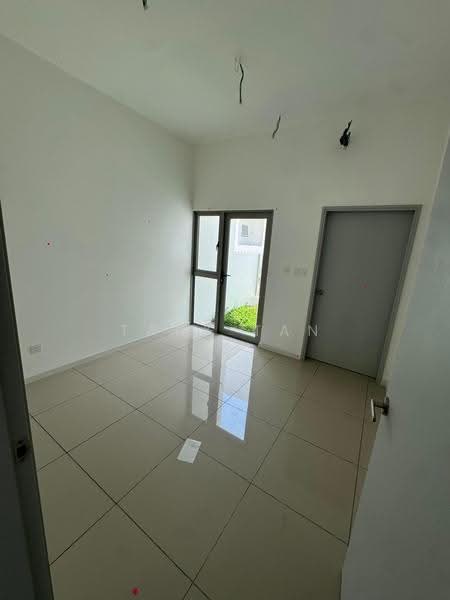 2-storey Terraced House for Sale in Bandar Gamuda Cove (Dengkil) - Tank Tan - Interior - PropertyGuru.com.my