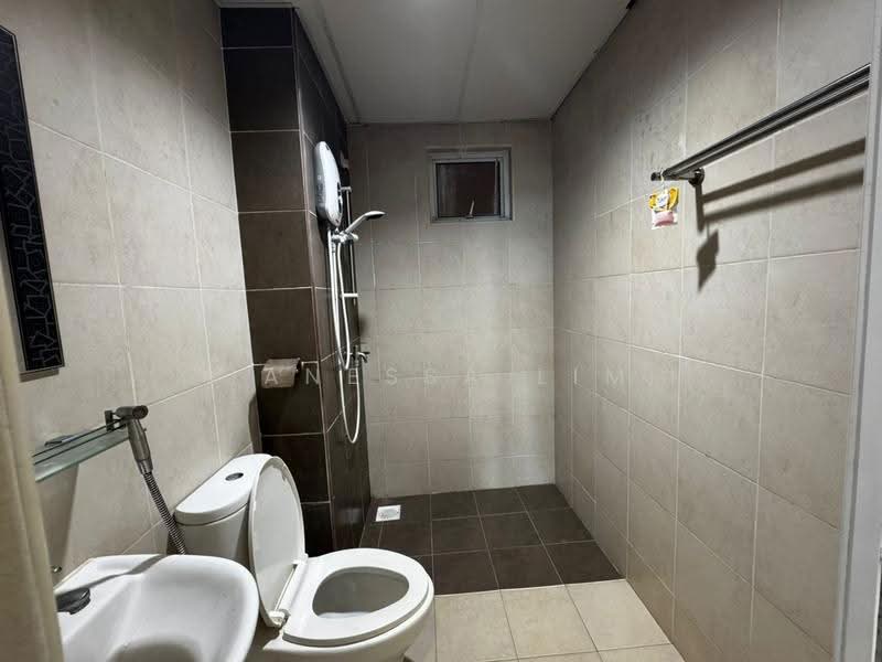 Kediaman Servis untuk Disewa di Pangsapuri Tanah Emas (Golden Sands) - Janessa Lim - PropertyGuru.com.my