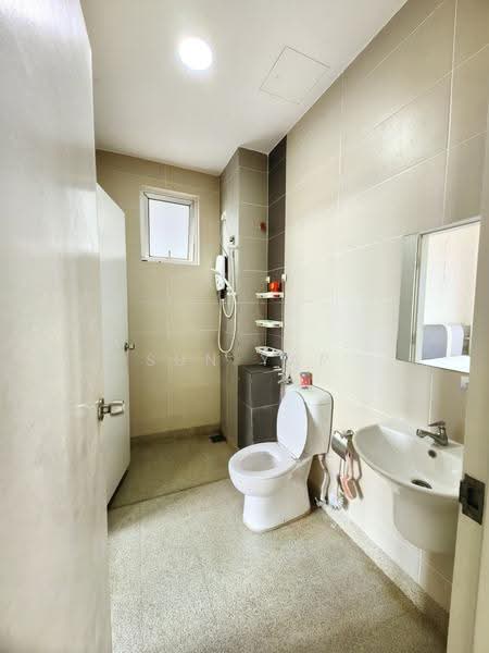 Kediaman Servis untuk Disewa di Centra Residences - Sun Yap - Bathroom - PropertyGuru.com.my