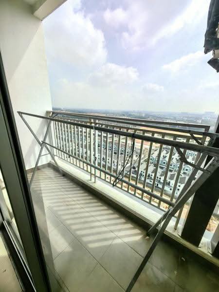 Kediaman Servis untuk Disewa di Centra Residences - Sun Yap - Balcony - PropertyGuru.com.my