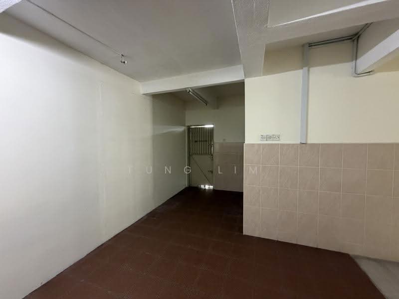 Rumah Teres untuk Dijual di Taman Lake View (Taiping) - Fung Lim - Interior - PropertyGuru.com.my