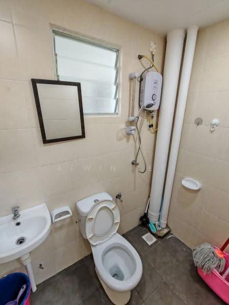 Pangsapuri untuk Disewa di De Palma - Alwin Lee - Bathroom - PropertyGuru.com.my