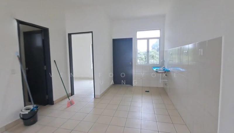 Rumah Bandar untuk Disewa di Bukit Raja (Selangor) - Veni Foo Yoke Fuang - Kitchen - PropertyGuru.com.my