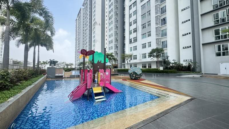 Kediaman Servis untuk Disewa di Meridin Bayvue Serviced Apartment - Yi En Puah - Exterior - PropertyGuru.com.my